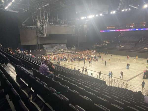 LDLC Arena, section: 204, row: s, seat: 119