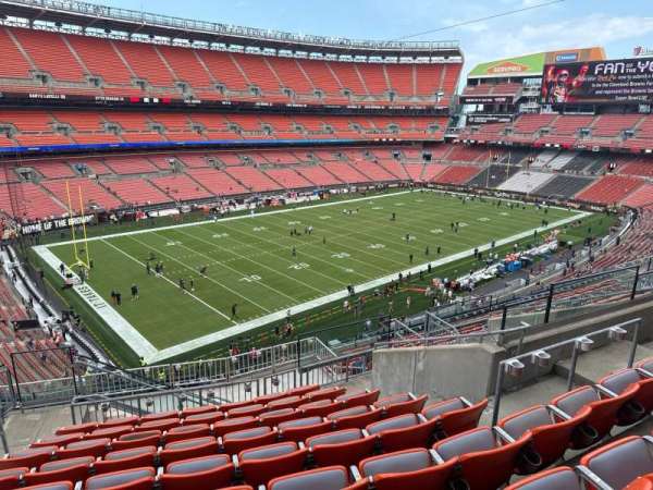 Huntington Bank Field, section: 303, row: 18, seat: 14
