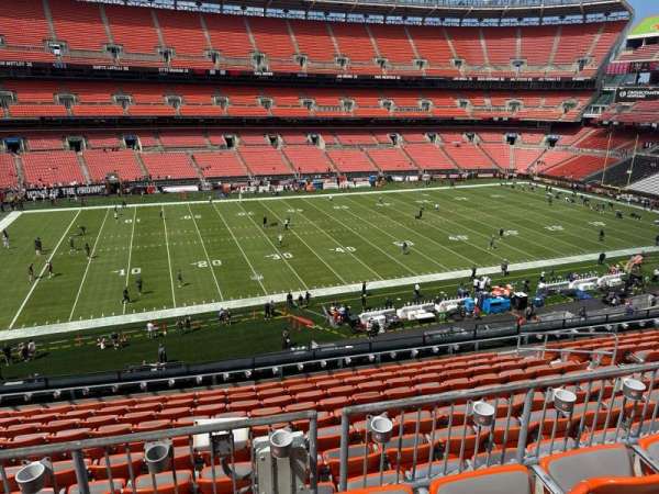 Huntington Bank Field, section: 306, row: 11, seat: 6
