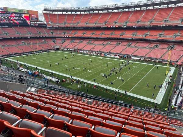 Huntington Bank Field, section: 313, row: 16, seat: 16