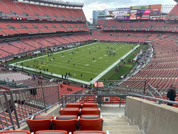 Huntington Bank Field, section: 324, row: 12, seat: 3