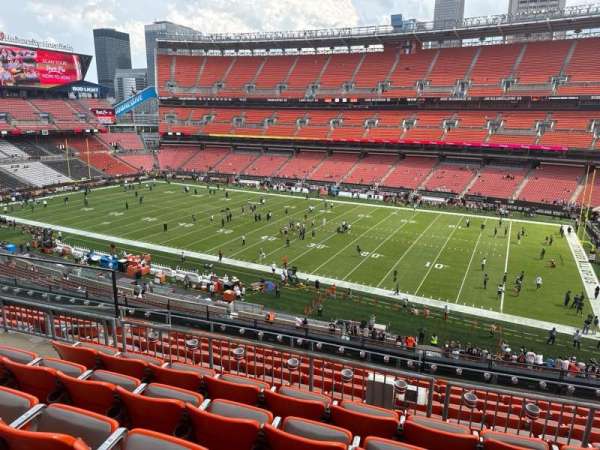 Huntington Bank Field, section: 337, row: 11, seat: 7