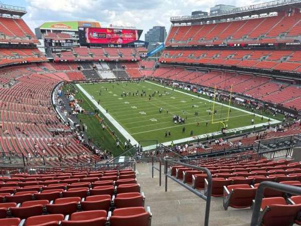 Huntington Bank Field, section: 343, row: 17, seat: 16