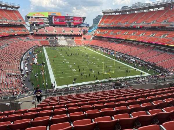 Huntington Bank Field, section: 345, row: 19, seat: 7