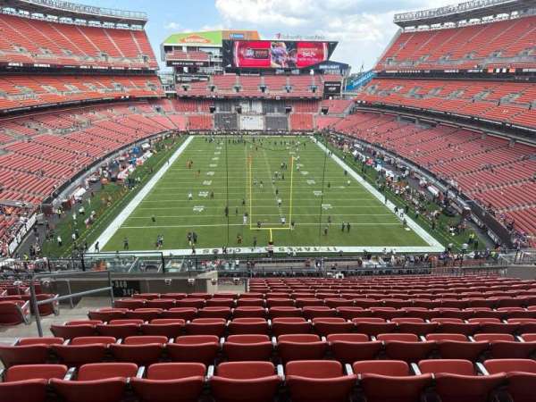Huntington Bank Field, section: 347, row: 20, seat: 5