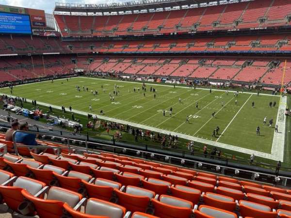 Huntington Bank Field, section: 313, row: 8, seat: 8