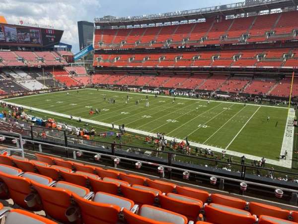 Huntington Bank Field, section: 338, row: 5, seat: 8