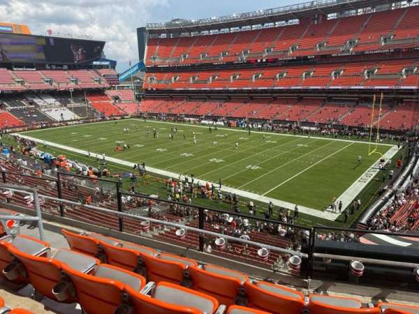 Huntington Bank Field, section: 339, row: 4, seat: 6