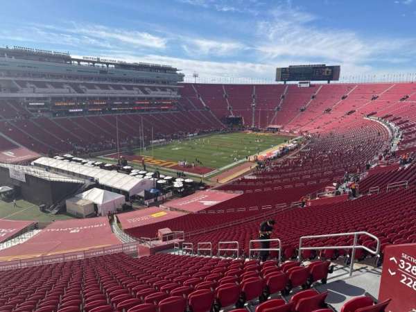 Los Angeles Memorial Coliseum, section: 328a, row: 5, seat: 6