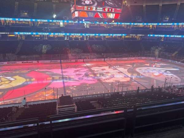 Honda Center, section: 308, row: b, seat: 4