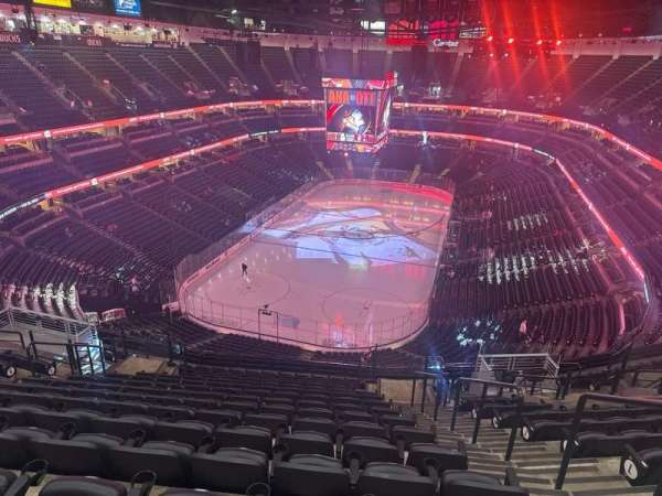 Honda Center, section: 421, row: q, seat: 3