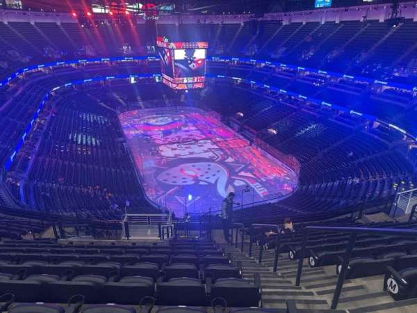 Honda Center, section: 425, row: q, seat: 2