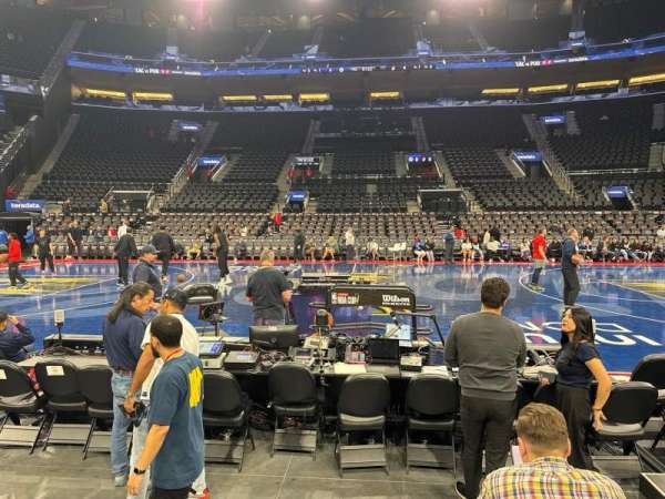 Intuit Dome, section: FLR9, row: f, seat: 8