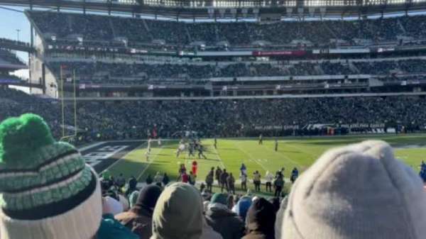 Lincoln Financial Field, section: 117, row: 22, seat: 8