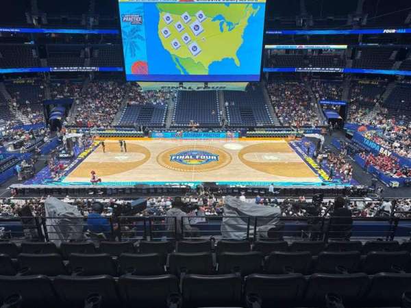 Benchmark International Arena, section: 216, row: h, seat: 4