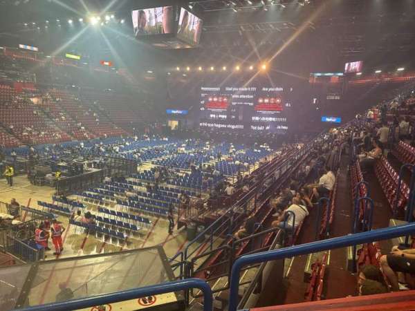 Unipol Forum, section: b26, row: 3, seat: 3