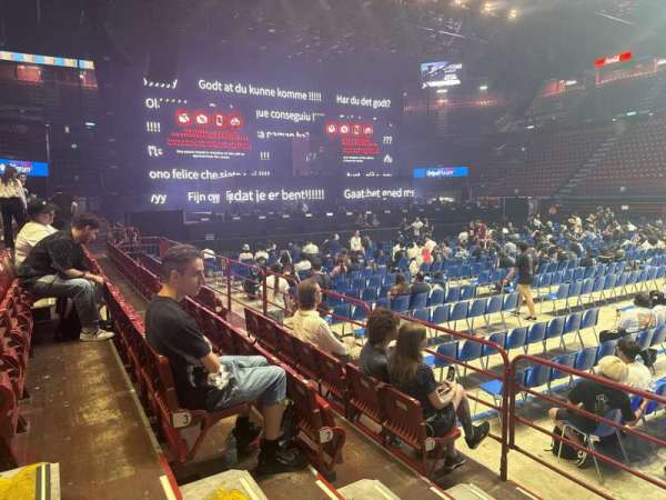 Unipol Forum, section: a4, row: 4, seat: 13