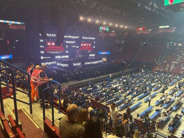 Unipol Forum, section: b4, row: 12, seat: 10