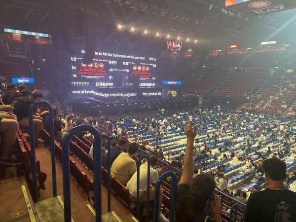 Unipol Forum, section: b3, row: 9, seat: 18
