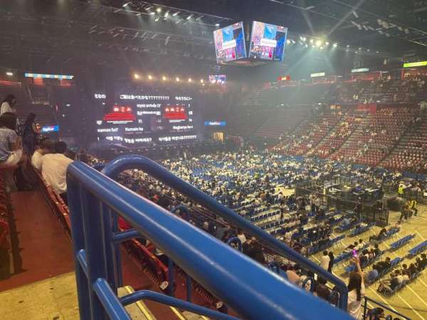 Unipol Forum, section: b1, row: 13, seat: 4
