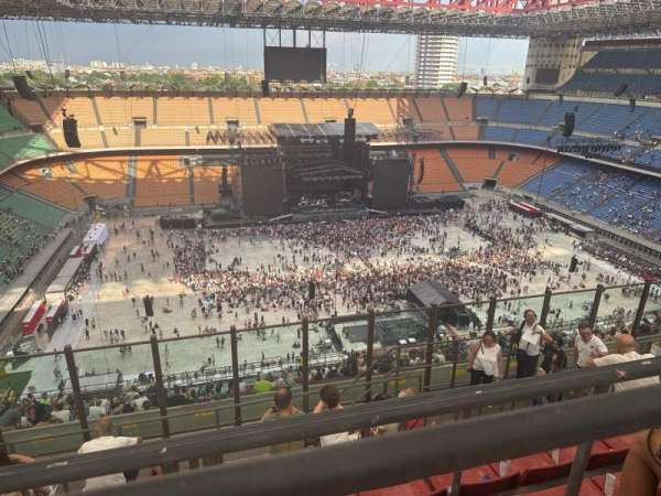 San Siro, section: 333, row: 9, seat: 9