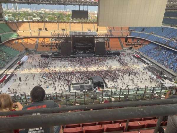 San Siro, section: 332, row: 7, seat: 30