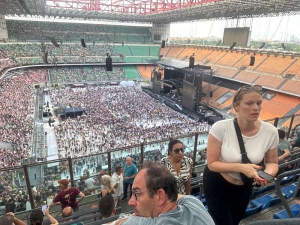 San Siro, section: 313, row: 8, seat: 2