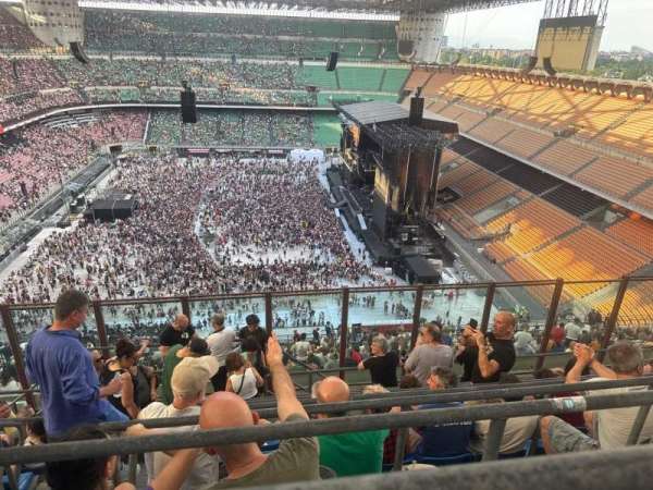 San Siro, section: 307, row: 8, seat: 38