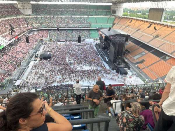 San Siro, section: 312, row: 8, seat: 1