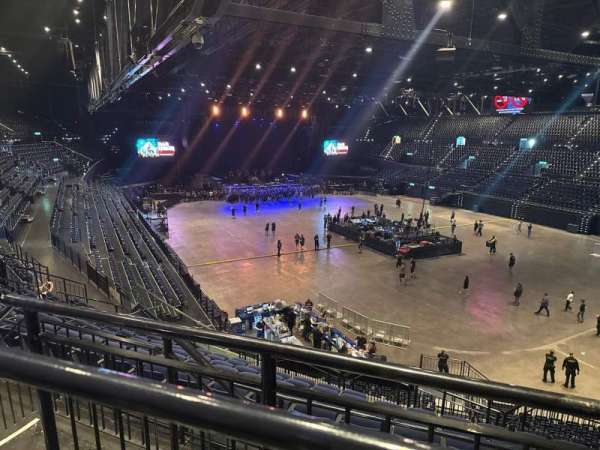 Hallenstadion, section: y2, row: 42, seat: 5