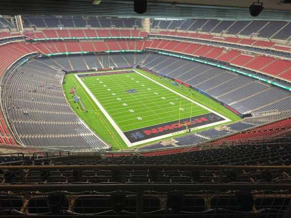 NRG Stadium, section: 752, row: r, seat: 9