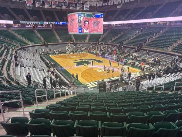 Breslin Center, section: 122, row: 26, seat: 105