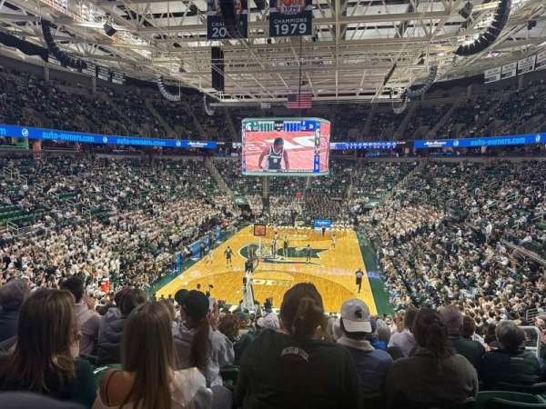 Breslin Center, section: 135, row: 27, seat: 7