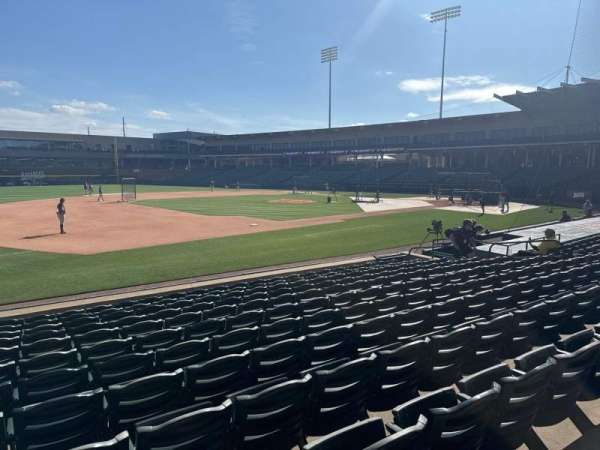Baum-Walker Stadium, section: 114, row: m, seat: 20