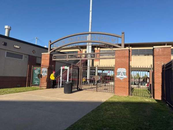Baum-Walker Stadium, section: gate d
