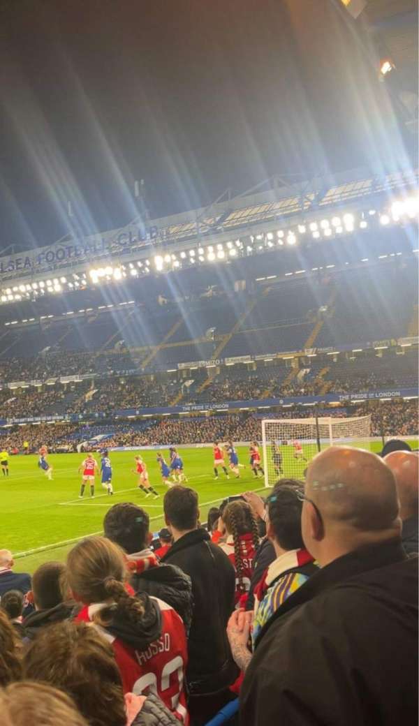 Stamford Bridge, section: 6, row: 8, seat: 161