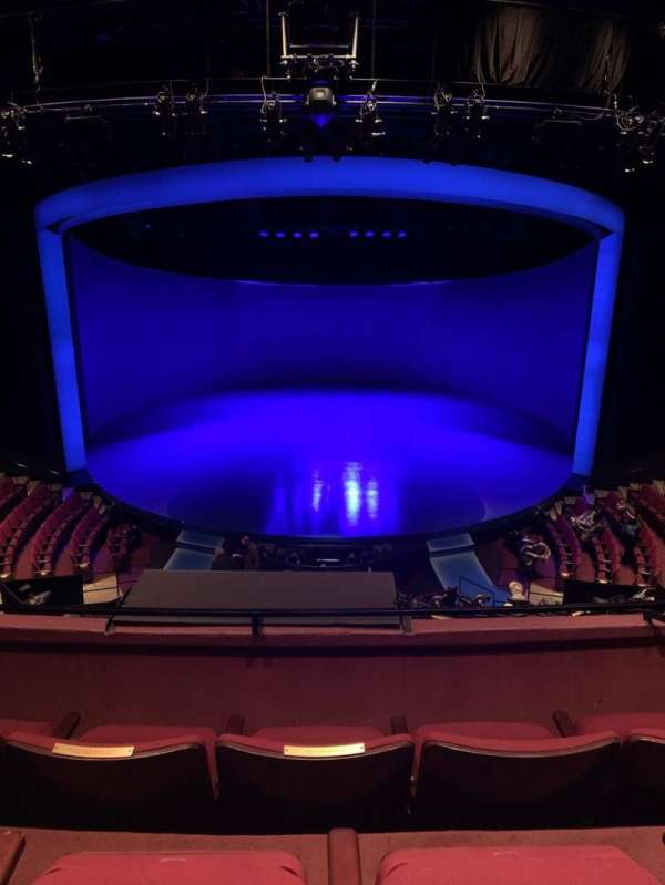 Vivian Beaumont Theater, section: Loge C, row: C, seat: 309