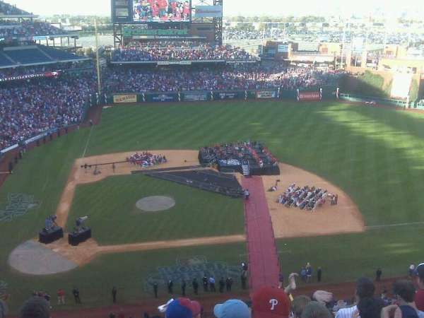 Citizens Bank Park, section: 418, row: 13, seat: 5
