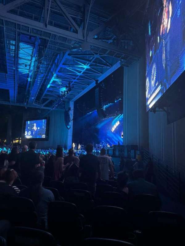 Truliant Amphitheater, section: 1, row: Y, seat: 3