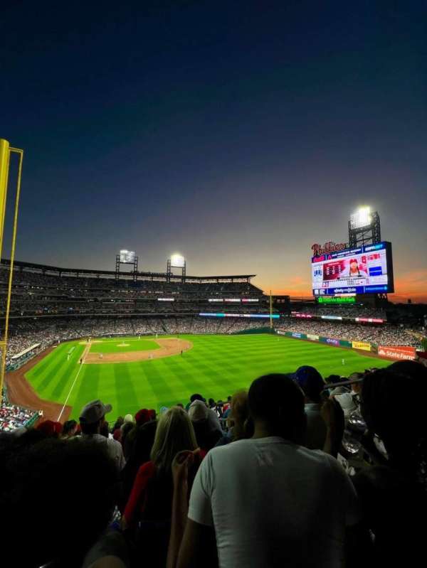 Citizens Bank Park, section: 205, row: 10, seat: 4