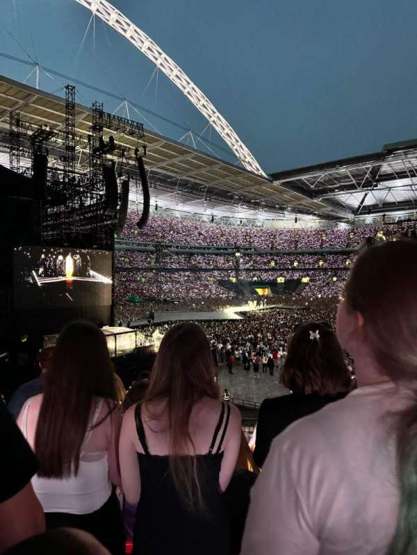 Wembley Stadium, section: 130, row: 37, seat: 204-205
