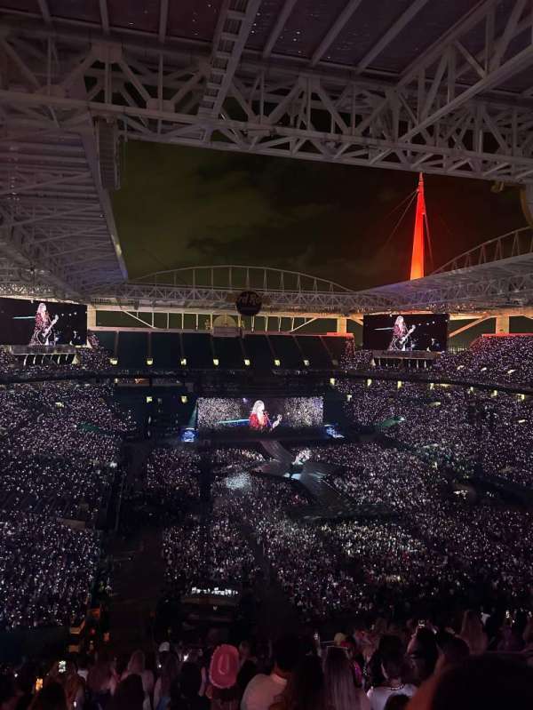 Hard rock stadium, section: 335, row: 24, seat: 15