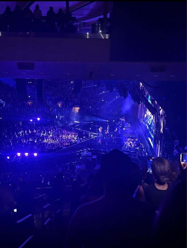 Madison Square Garden, section: 213, row: 19, seat: 1