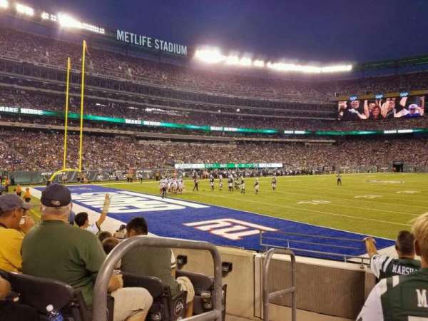 MetLife Stadium, section: 146, row: 7, seat: 9
