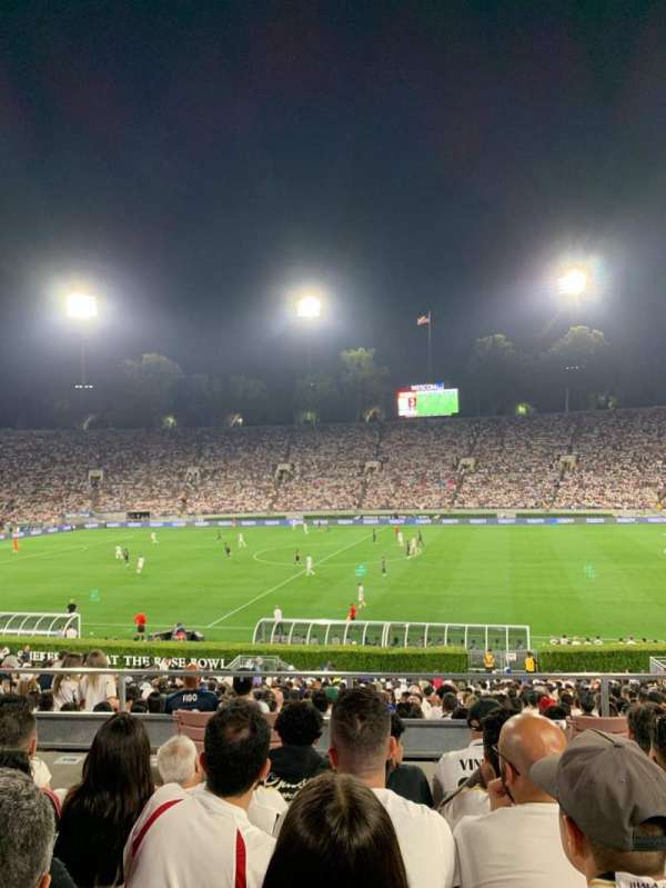 Rose Bowl, section: 19-H, row: 35, seat: 112