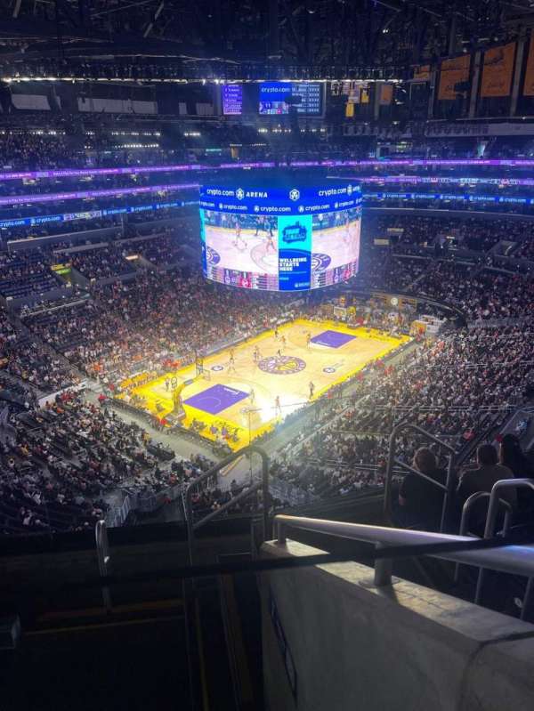 Crypto.com Arena, section: 323, row: 6, seat: 2