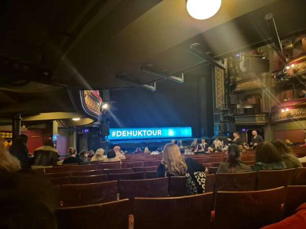 Leeds Grand Theatre, section: Stalls, row: P, seat: 26