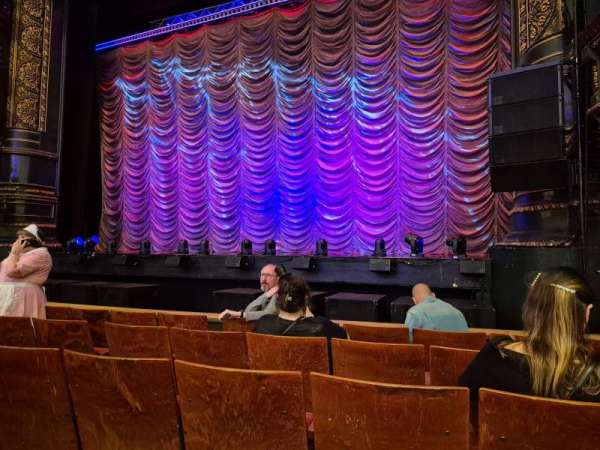 Leeds Grand Theatre, section: Stalls, row: E, seat: 4