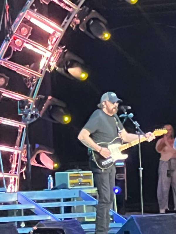 Veterans United Home Loans Amphitheater, section: 103, row: Q, seat: 13