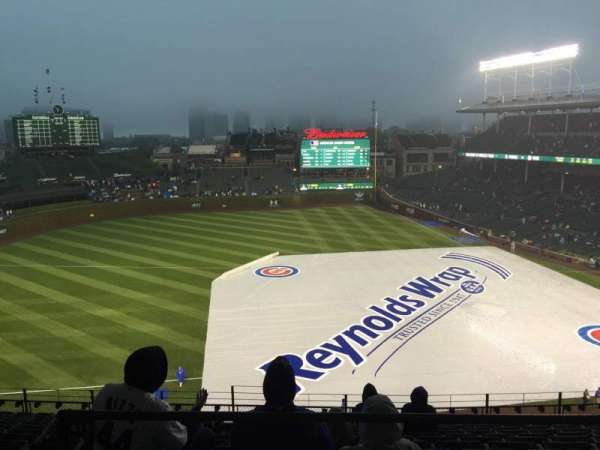 Wrigley Field, section: 410L, row: 1, seat: 3
